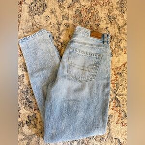 American Eagle Straight-Legged Jeans